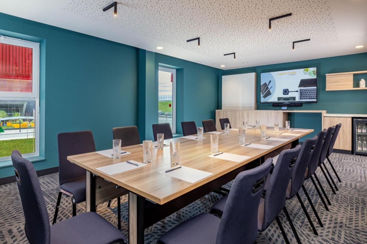 Courtyard By Marriott Paris Charles De Gaulle Central Airport Roissy-en-France Buitenkant foto