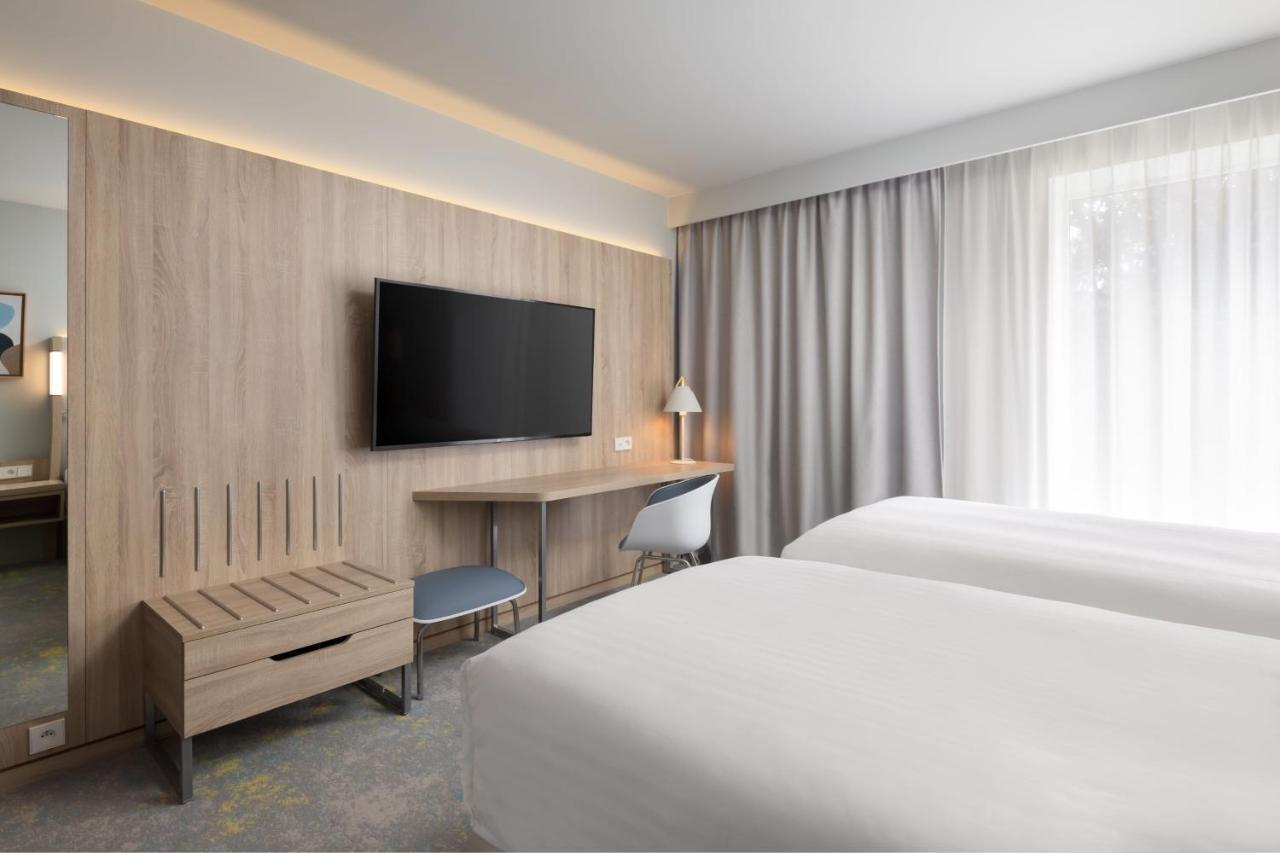 Courtyard By Marriott Paris Charles De Gaulle Central Airport Roissy-en-France Buitenkant foto