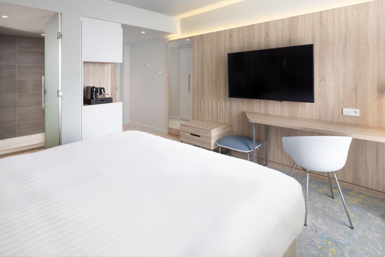 Courtyard By Marriott Paris Charles De Gaulle Central Airport Roissy-en-France Buitenkant foto
