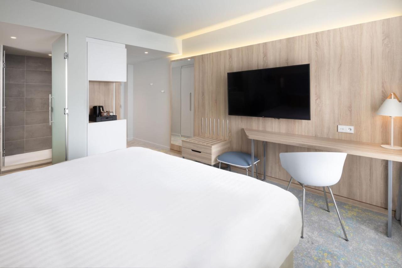 Courtyard By Marriott Paris Charles De Gaulle Central Airport Roissy-en-France Buitenkant foto