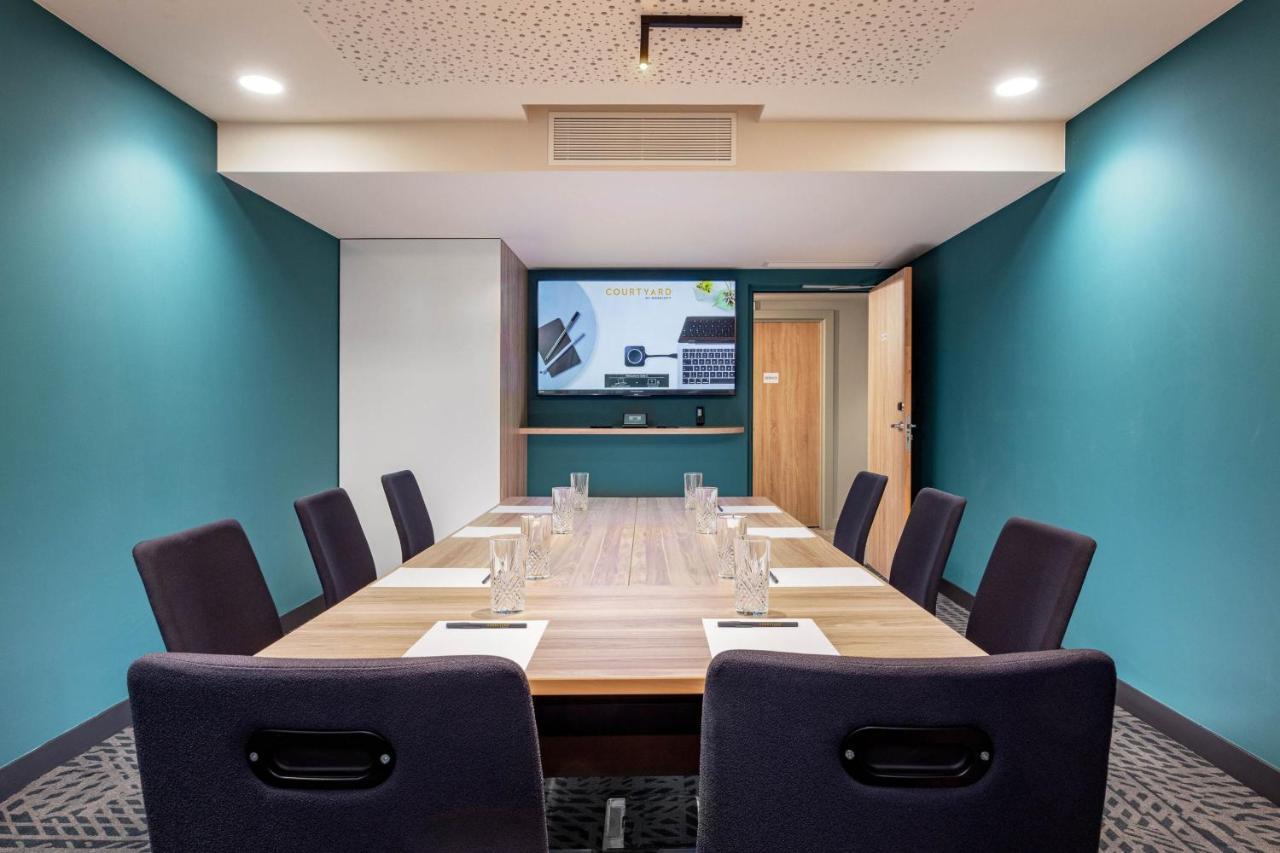 Courtyard By Marriott Paris Charles De Gaulle Central Airport Roissy-en-France Buitenkant foto