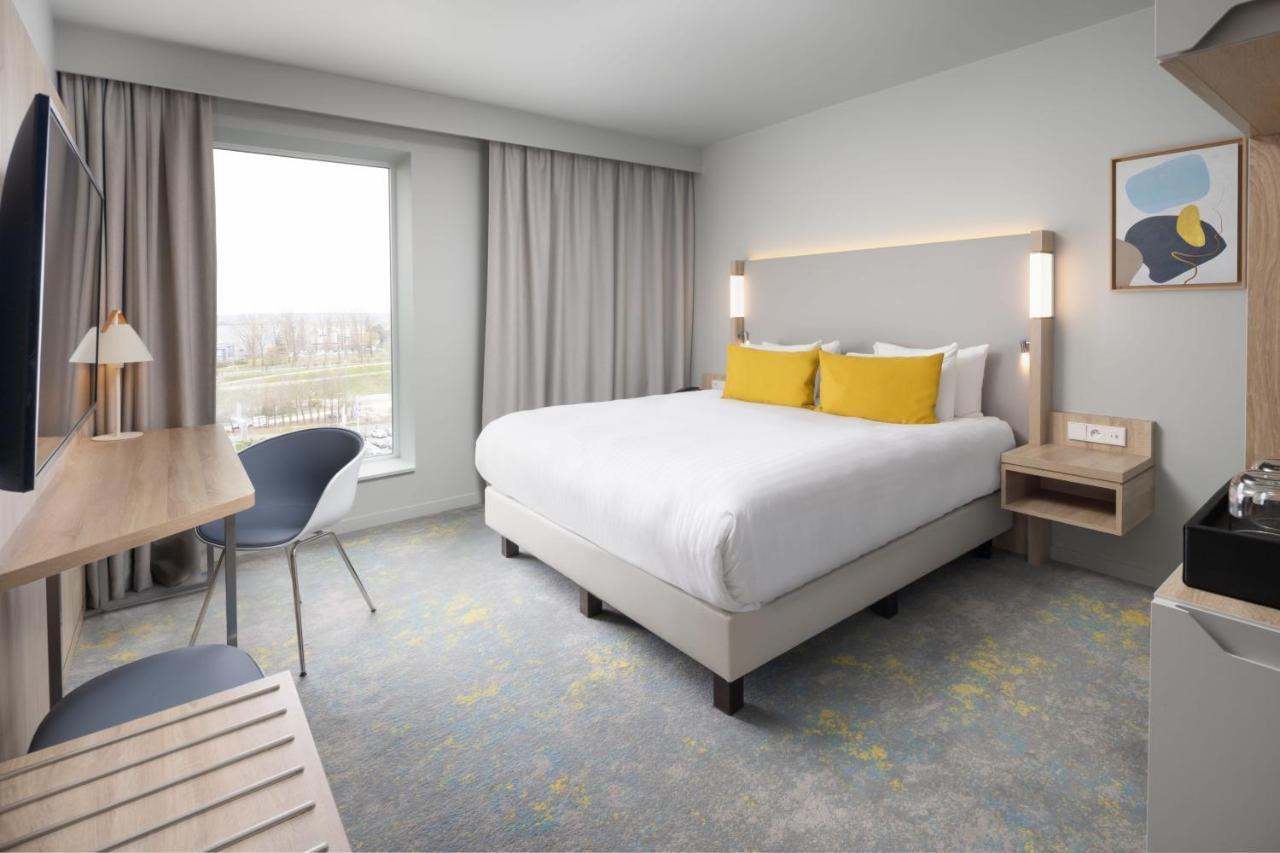 Courtyard By Marriott Paris Charles De Gaulle Central Airport Roissy-en-France Buitenkant foto